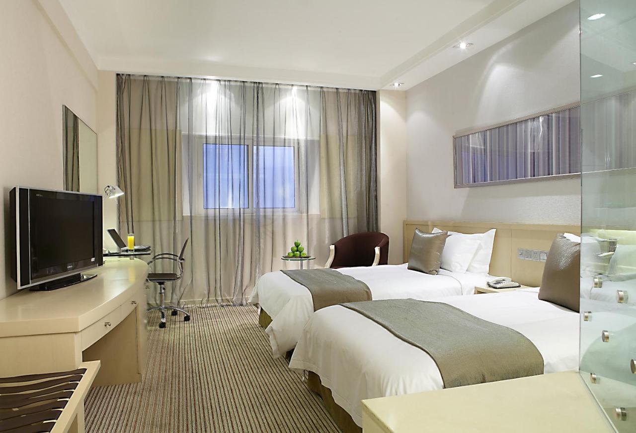 Downtown 4*